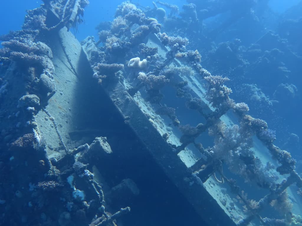 Abu Ghusun (Hamada Wreck)